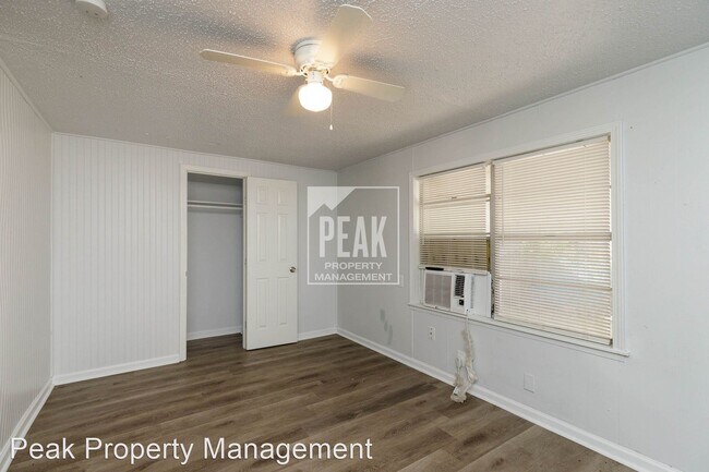 Foto del edificio - 2 br, 1 bath House - 3645 Eastern St