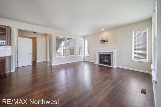 Foto del edificio - 3 br, 2.5 bath House - 3330 64th Ln SW
