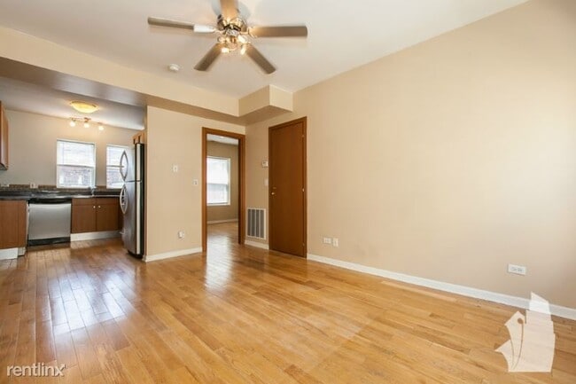 Building Photo - 4748 N Albany Ave