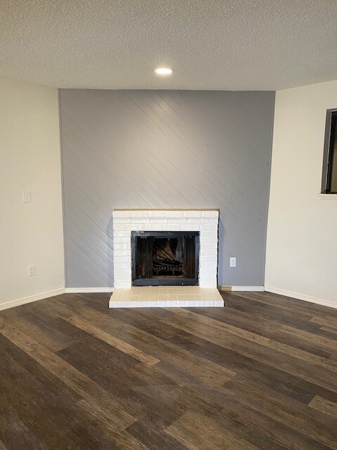 Fireplace - 7320 N Skyview Ln
