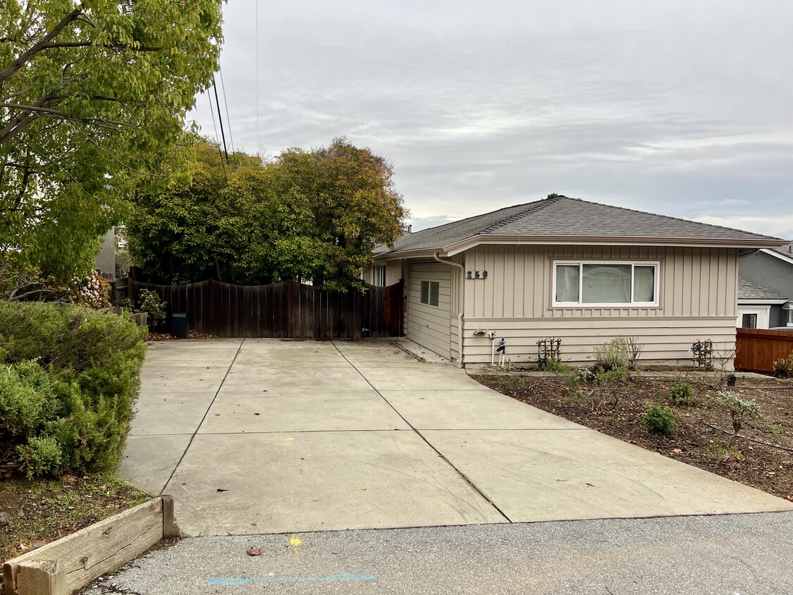 259 Vine St, San Carlos, CA 94070 House Rental in San Carlos, CA