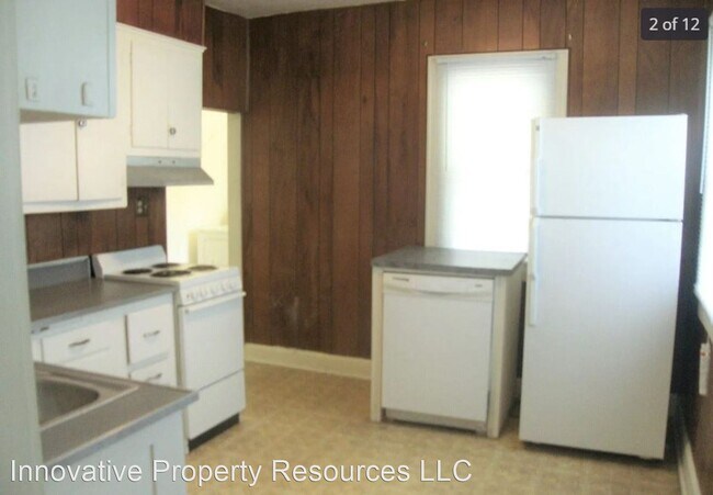 Building Photo - 3 br, 1 bath House - 327 S Talley St