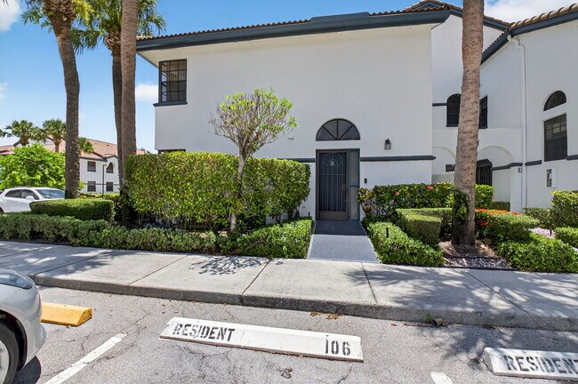 Photo - 5136 Floria Dr Townhome