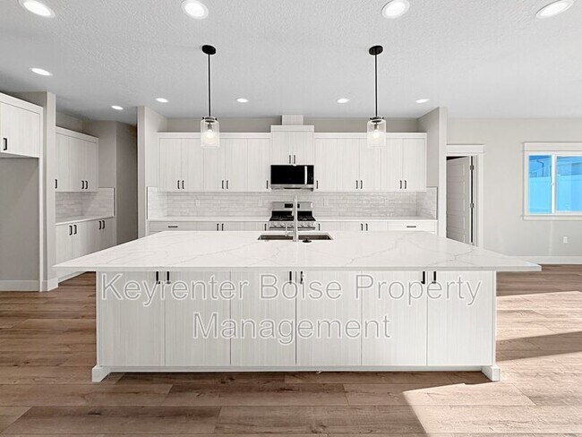 Foto del edificio - 4401 E Wedge St