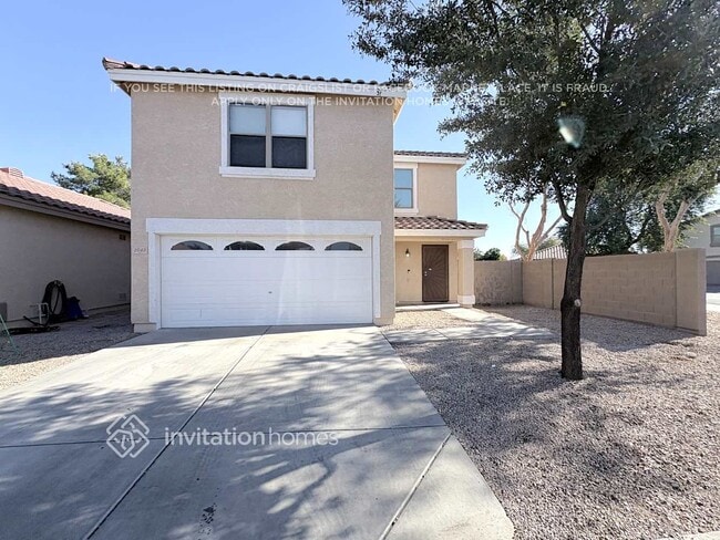 Building Photo - 1043 S Firehole Dr