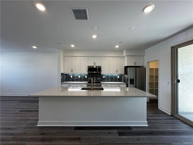 Foto del edificio - 5019 Belmont Ln