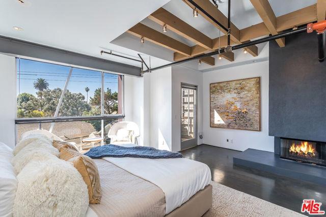Foto del edificio - 1212 Abbot Kinney Blvd