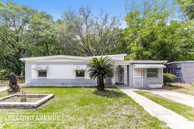 Building Photo - 5568 Verbena Rd