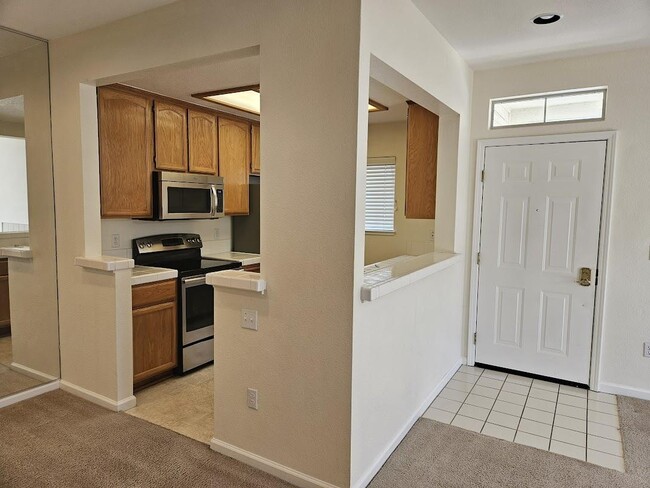 Foto del edificio - 2312 Hastings Shore Ln