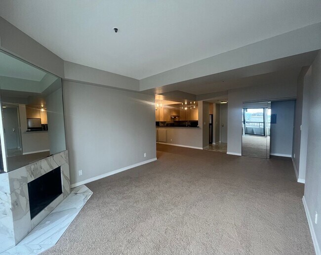 Building Photo - Stunning Views Opera Plaza One Bedroom
