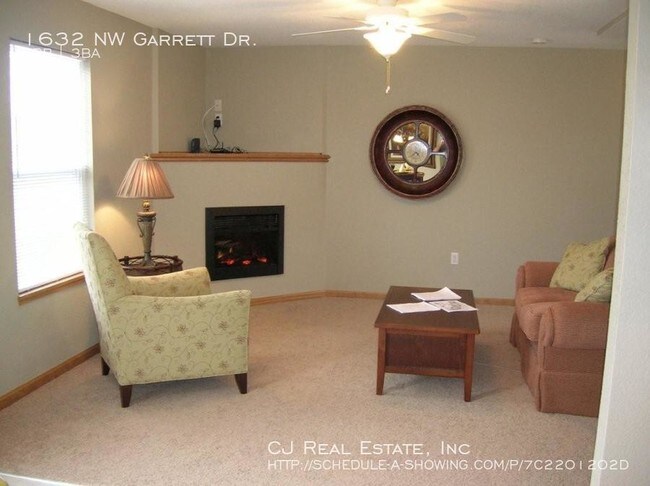 Foto del edificio - 1632 NW Garrett Dr