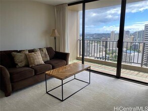 Building Photo - 411 Hobron Ln