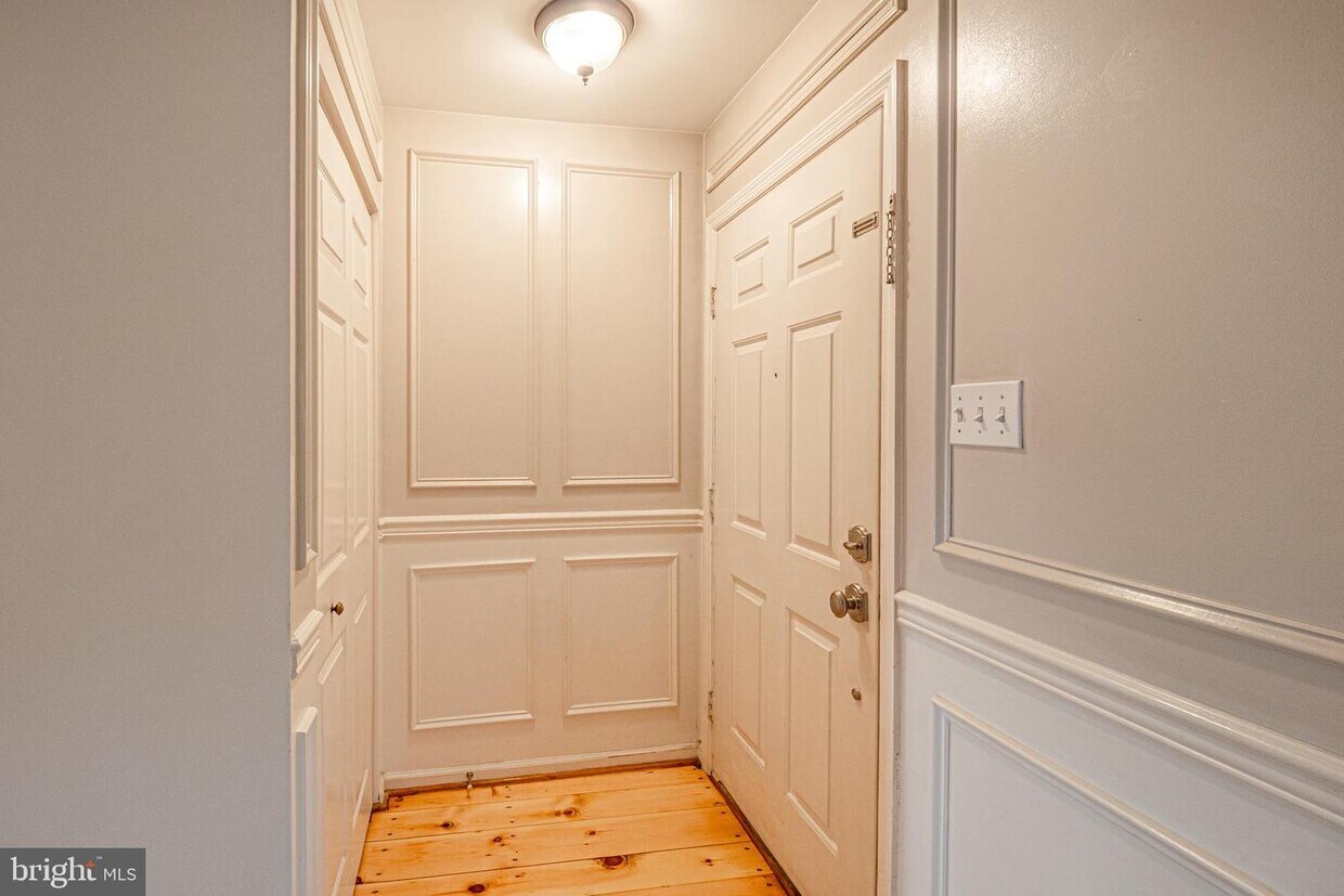 2703 Stoneham Dr, West Chester, PA 19382 Townhome Rentals in West