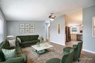 Building Photo - 11573 Thistle Ln