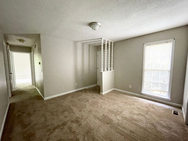 Building Photo - Irmo