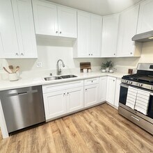 Building Photo - 8267 Roy St