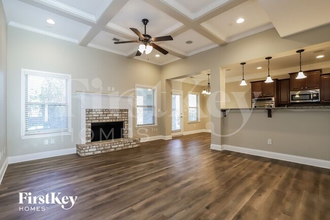 Foto del edificio - 4351 Highland Gate Pkwy