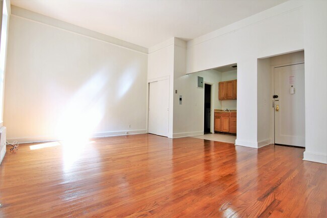 Foto del edificio - 138 W 92nd St
