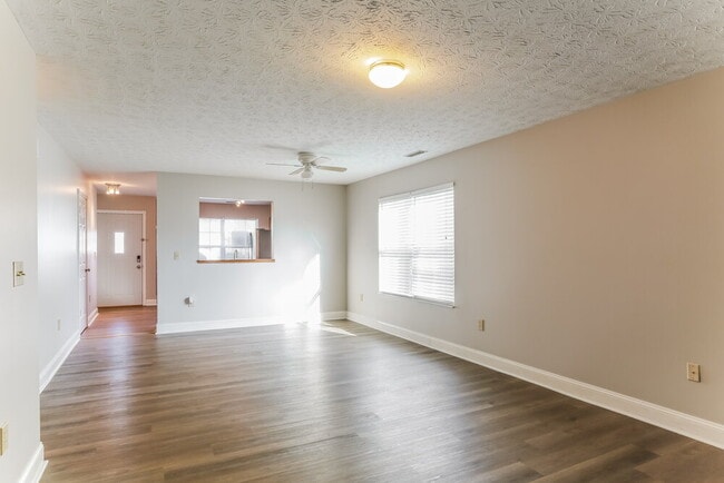 Building Photo - 3819 Liriope St