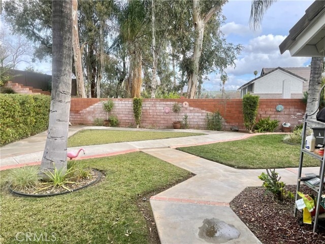 Building Photo - 2195 Falcon Crest Dr