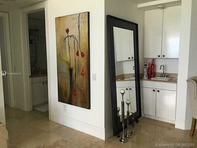 Building Photo - 4779 Collins Ave