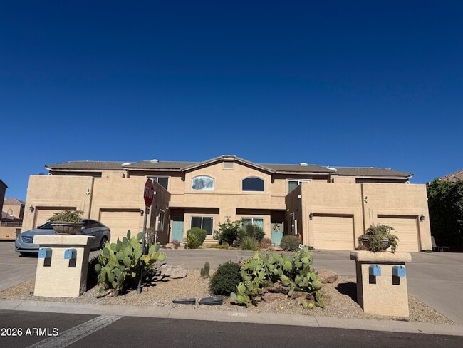Building Photo - 12820 N Mountainside Dr
