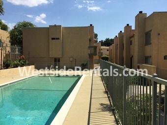 Luxary Townhouse - 10260 Plainview Ave