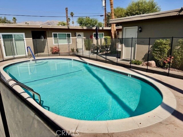 Primary Photo - 45421 Sunset Ln