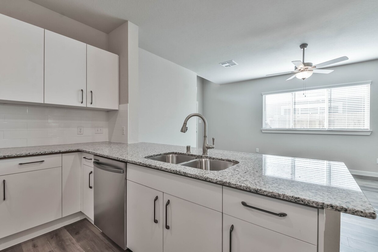 Primary Photo - Brand New 2 Bedroom in Magnolia!