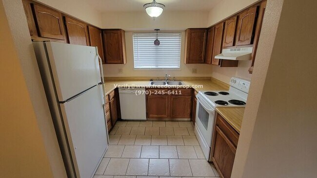 Foto del edificio - 373 Ridges Blvd