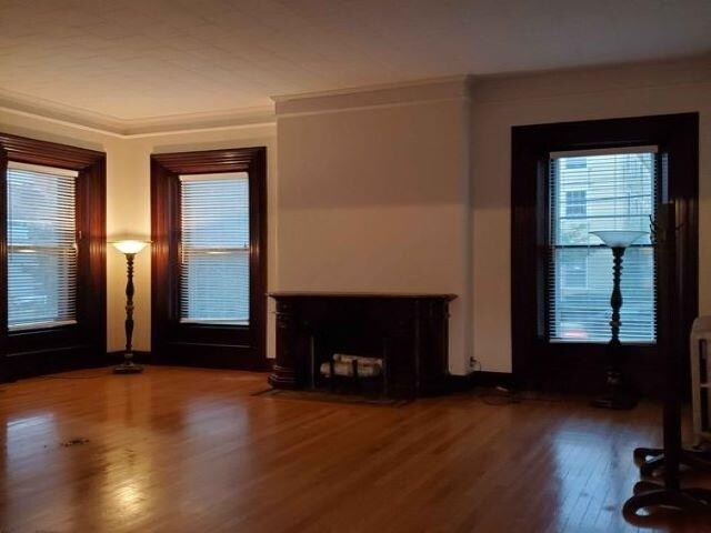 Building Photo - 241 Middle Street