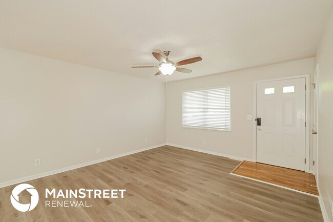 Building Photo - 509 NE 98th Terrace