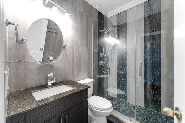 Foto del edificio - 851 SW 154th Path