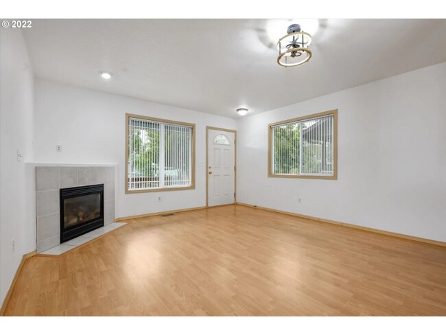 Foto del edificio - 3552 SE 66th Ave