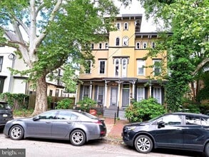 Building Photo - 317 N 33rd St