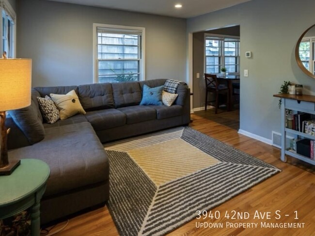 Foto del edificio - 3940 42nd Ave S
