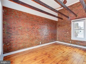 Building Photo - 1520 E Susquehanna Ave