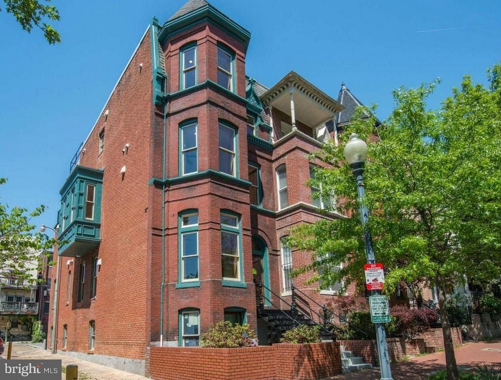 Primary Photo - 1102 5th St NW
