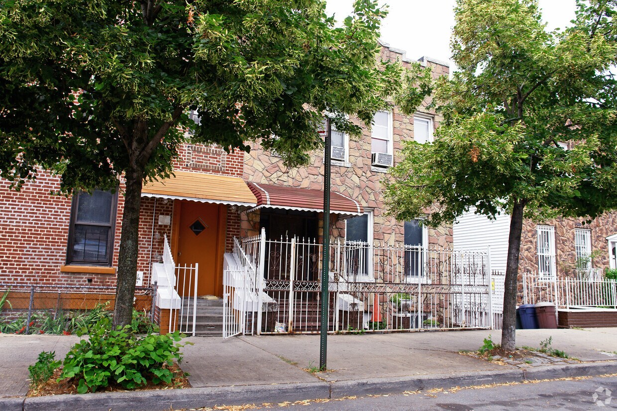 Foto del edificio - 1135 Croes Ave