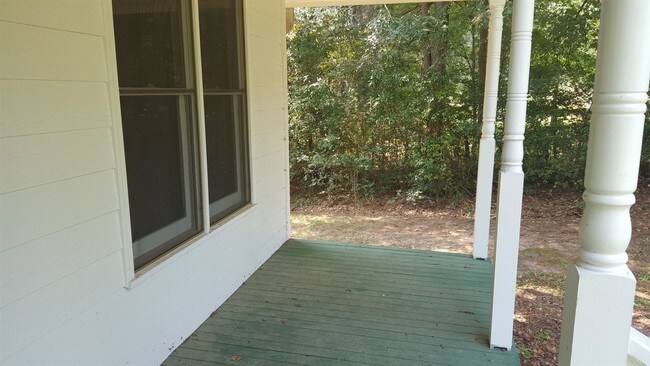 Foto del edificio - 3 br, 2 bath House - 2473 S Great Falls Hwy