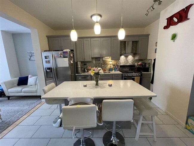 Foto del edificio - 304 47th St