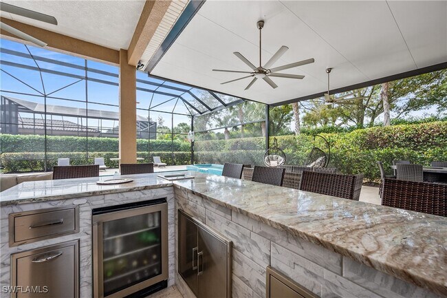 Foto del edificio - 19396 La Serena Dr