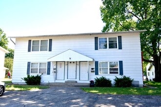 Building Photo - 402-404 3rd Ave N