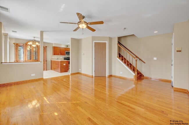 Foto del edificio - 1346 S Lorraine Rd