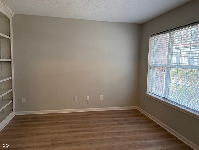 Building Photo - 11935 Riley Dr