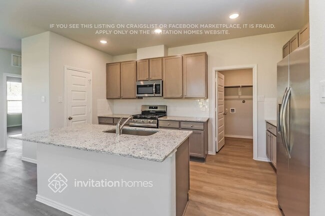 Building Photo - 11103 Altimeter Dr