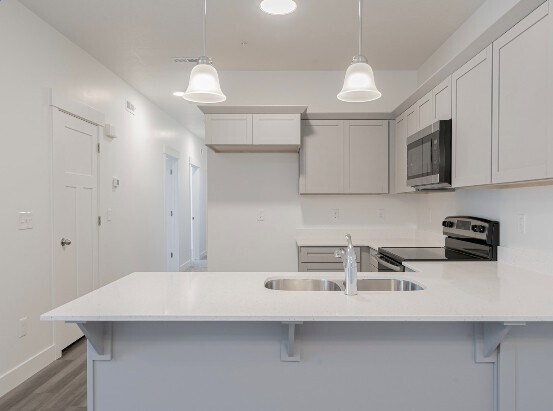 Building Photo - 4716 W Grady Ln