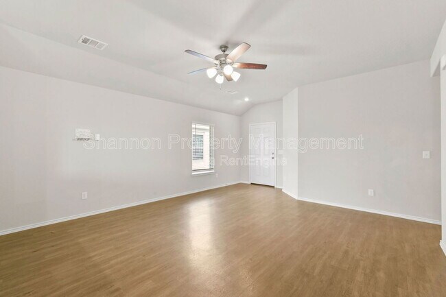 Building Photo - 363 Cumberland Forest Dr