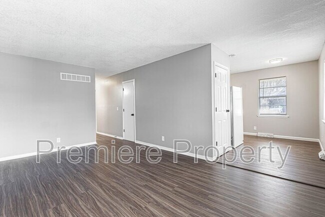 Foto del edificio - 14834 E Nickell Ave