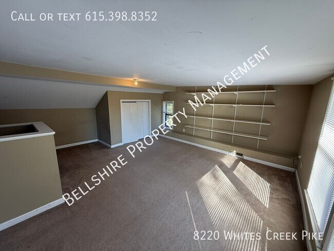Foto del edificio - 8220 Whites Creek Pike